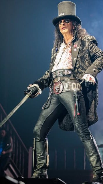 Nita Strauss's Joyful News