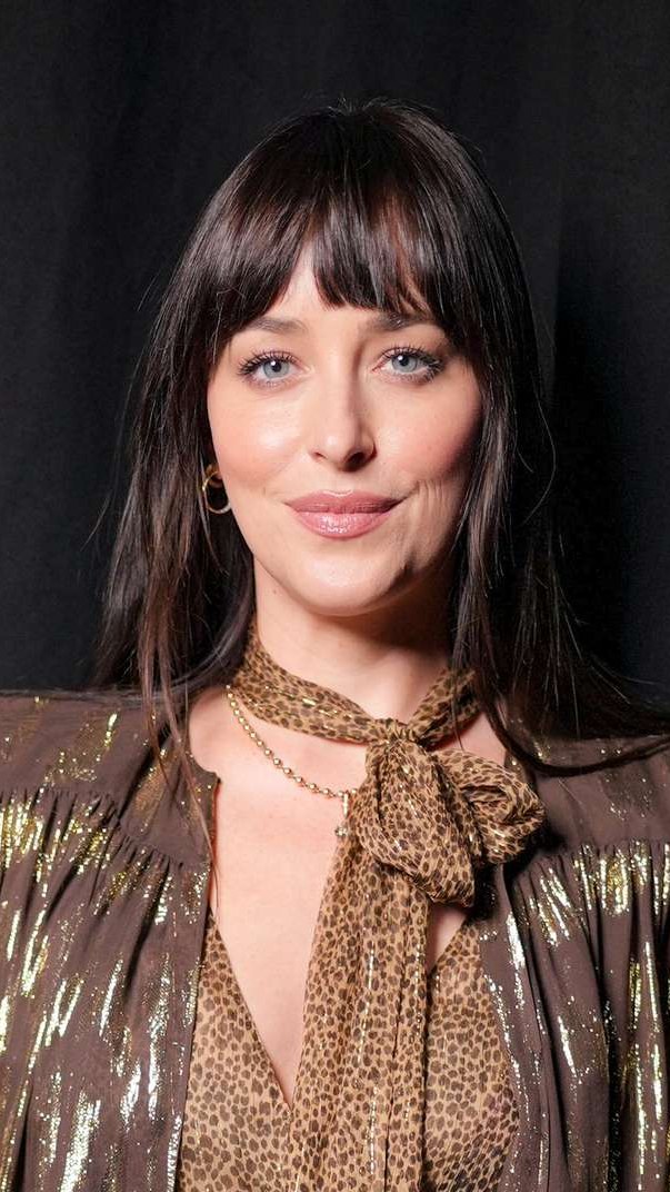 Intimate, Homey Settings Shine