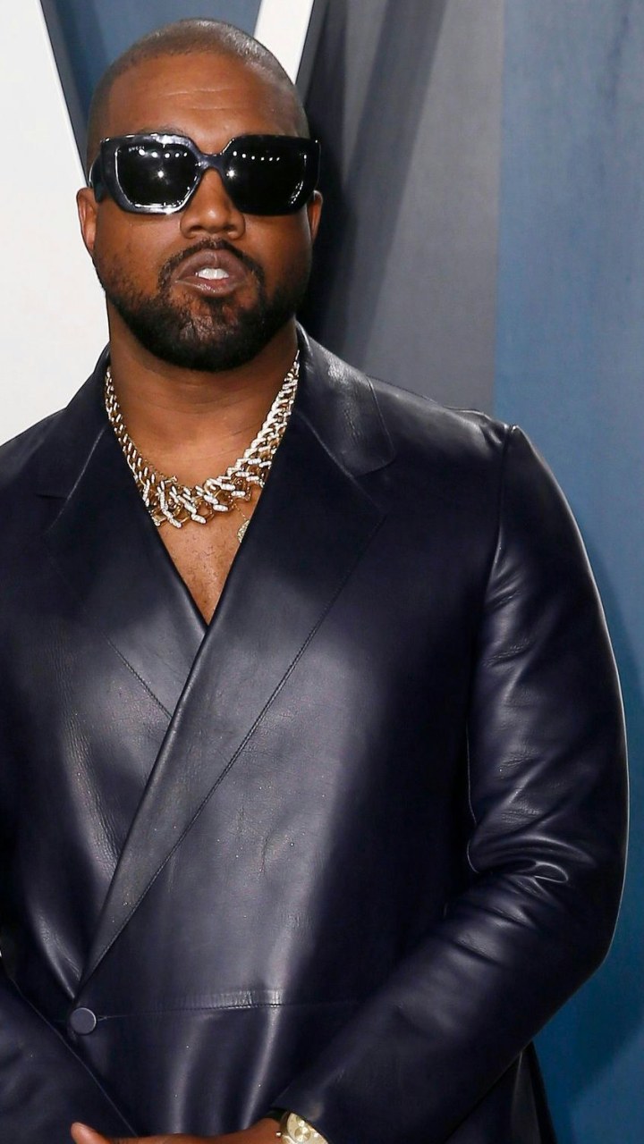 Bianca Censori Joins the Stage!